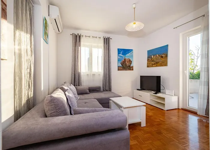 Apartment Milena