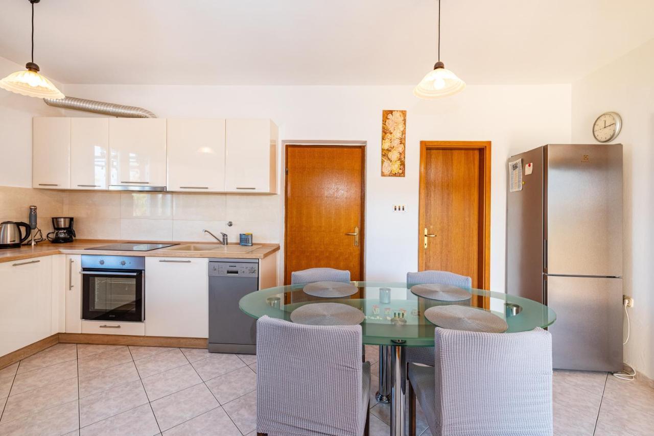 Milena Lägenhet Novigrad (Dalmatia)